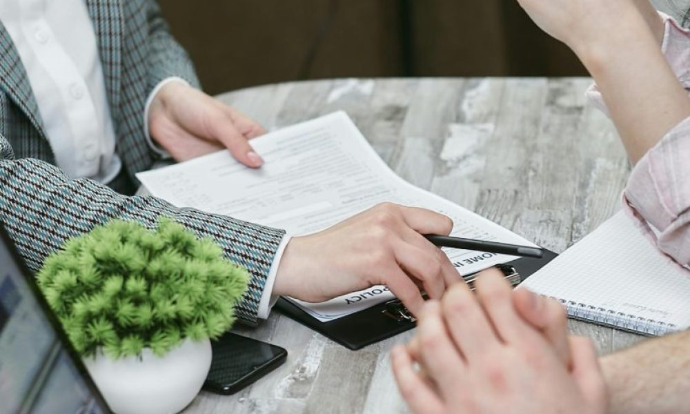 pexels-mikhail-nilov-7731330-scaled-r9723bopjien61l9h8vsynphc9w4autl4l71md1ru0